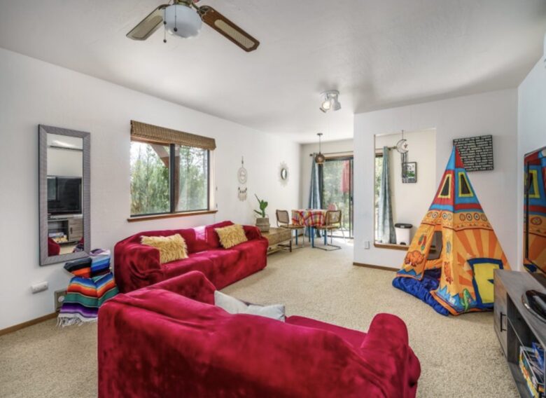 The Happy Place at Yosemite | Outdoor Adventurers Dream with Endless Amenities - Groveland, California