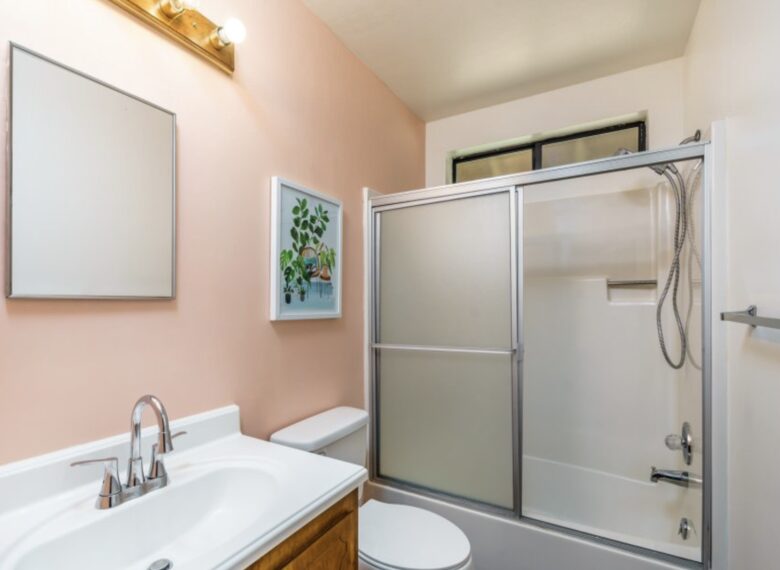 The Happy Place at Yosemite | Outdoor Adventurers Dream with Endless Amenities - Groveland, California