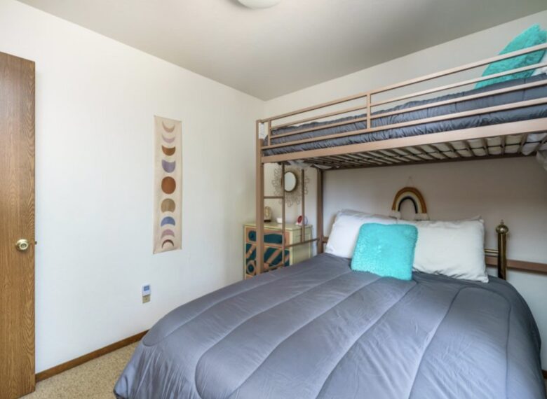 The Happy Place at Yosemite | Outdoor Adventurers Dream with Endless Amenities - Groveland, California