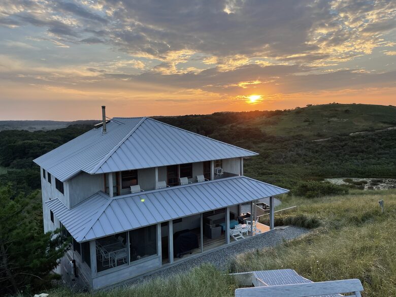 Cape Cod Oceanfront Home in National Seashore - Truro, Massachusetts