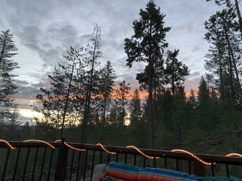 The Happy Place at Yosemite | Outdoor Adventurers Dream with Endless Amenities - Groveland, California