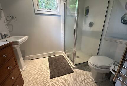 Master bedroom bathroom.