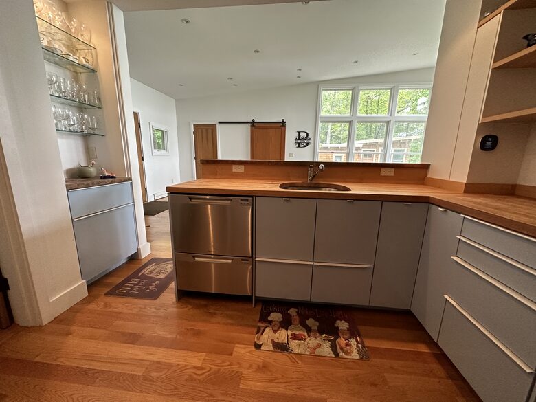 Two Stunning Waterfront Cottages with Casco Bay Views - Yarmouth, Maine