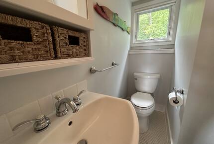 Bathroom in the second cottage.