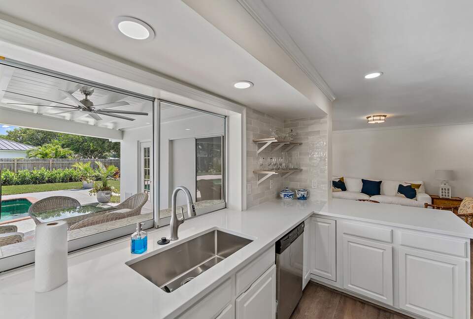 Jupiter Pool House | Minutes to best beaches and golf - Jupiter, Florida