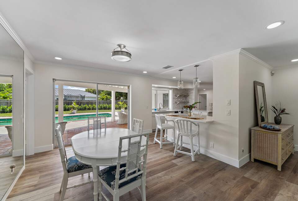 Jupiter Pool House | Minutes to best beaches and golf - Jupiter, Florida