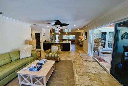 Amazing Jupiter Tropical Pool House - Jupiter, Florida