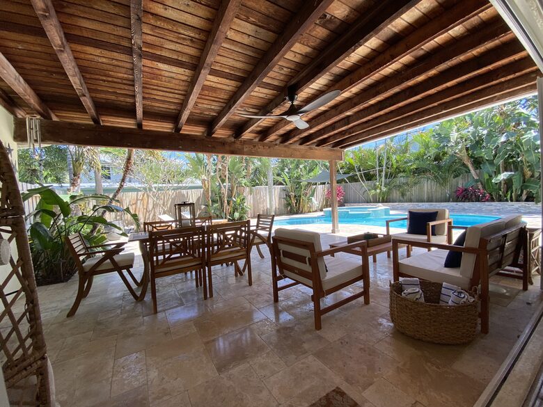 Amazing Jupiter Tropical Pool House - Jupiter, Florida