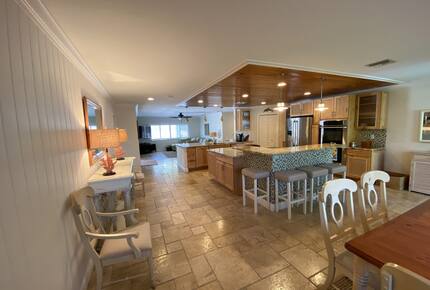 Amazing Jupiter Tropical Pool House - Jupiter, Florida