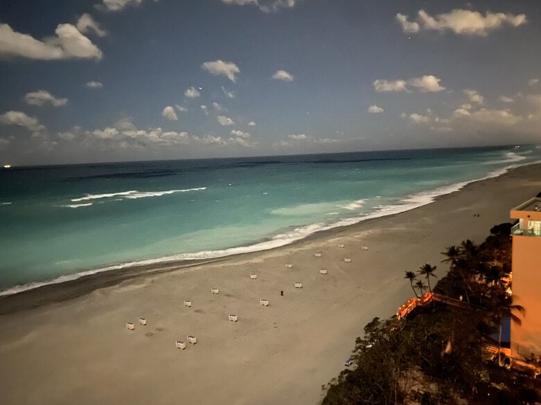 Amazing Jupiter Tropical Pool House - Jupiter, Florida