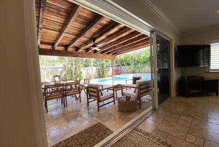 Amazing Jupiter Tropical Pool House - Jupiter, Florida