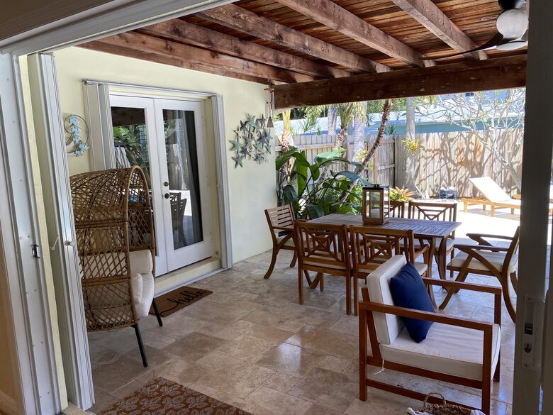 Amazing Jupiter Tropical Pool House - Jupiter, Florida