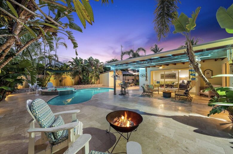 Amazing Jupiter Tropical Pool House - Jupiter, Florida