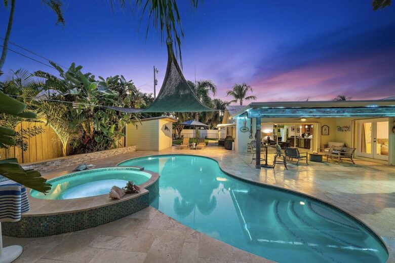Amazing Jupiter Tropical Pool House - Jupiter, Florida