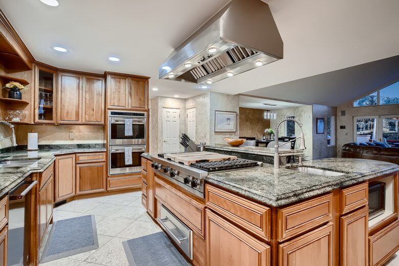 Entertainer's Dream in Evergreen - Evergreen, Colorado