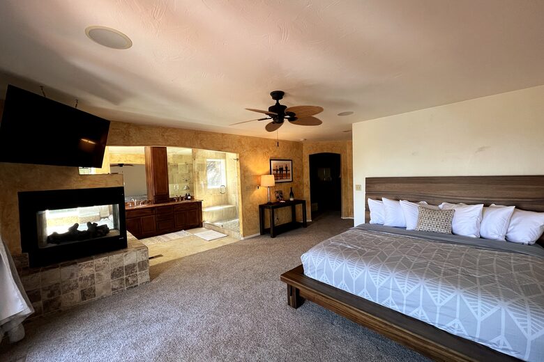 Entertainer's Dream in Evergreen - Evergreen, Colorado