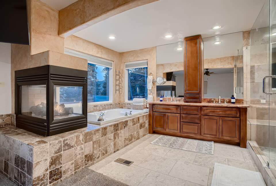 Entertainer's Dream in Evergreen - Evergreen, Colorado