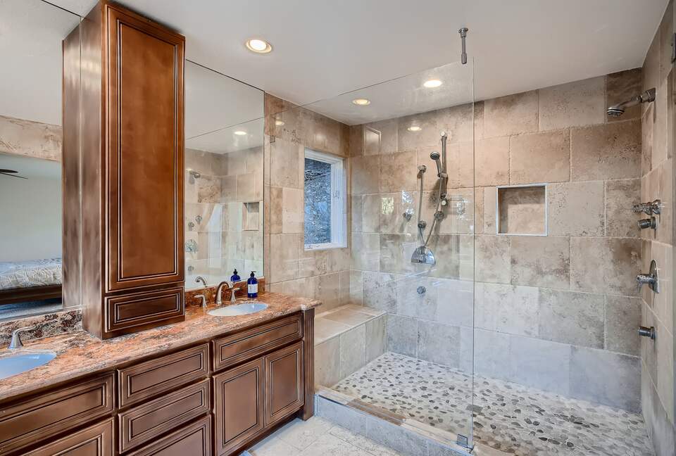 Entertainer's Dream in Evergreen - Evergreen, Colorado