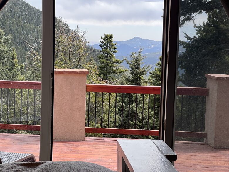 Entertainer's Dream in Evergreen - Evergreen, Colorado