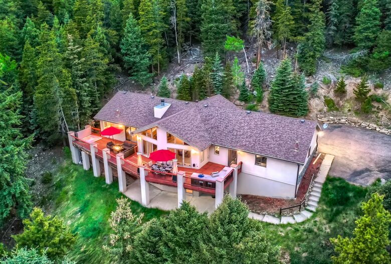 Entertainer's Dream in Evergreen - Evergreen, Colorado