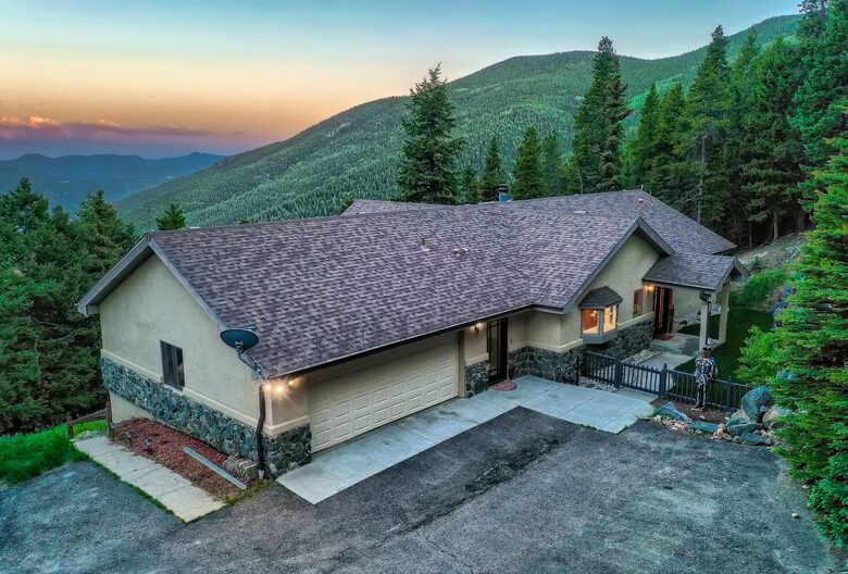 Entertainer's Dream in Evergreen - Evergreen, Colorado