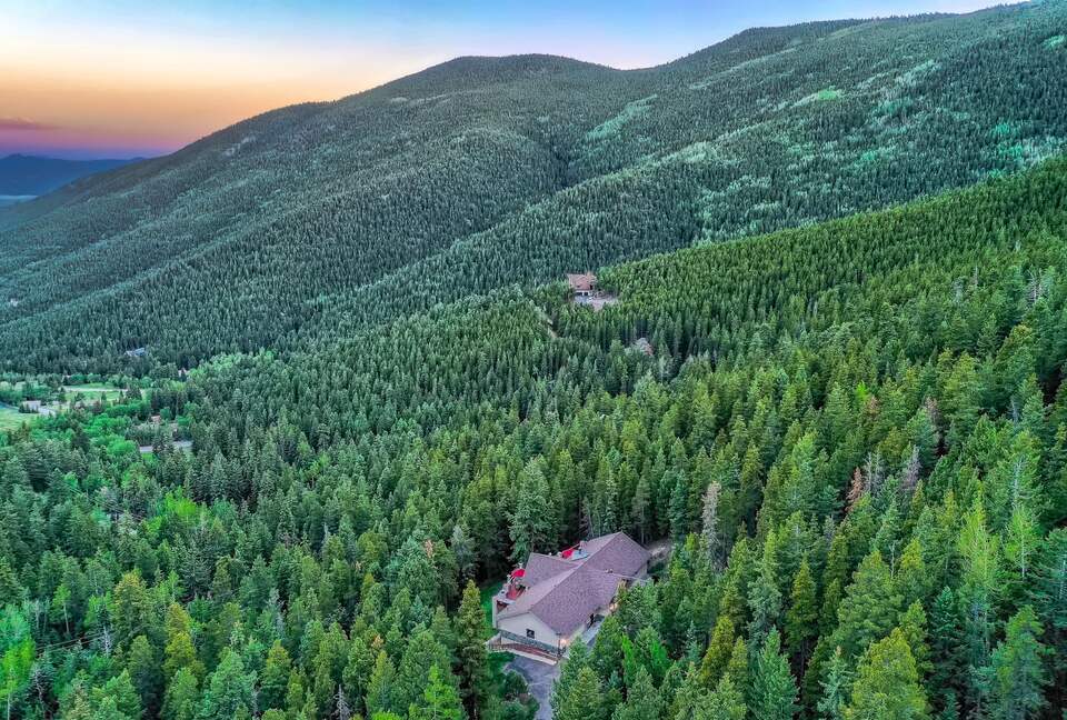 Entertainer's Dream in Evergreen - Evergreen, Colorado