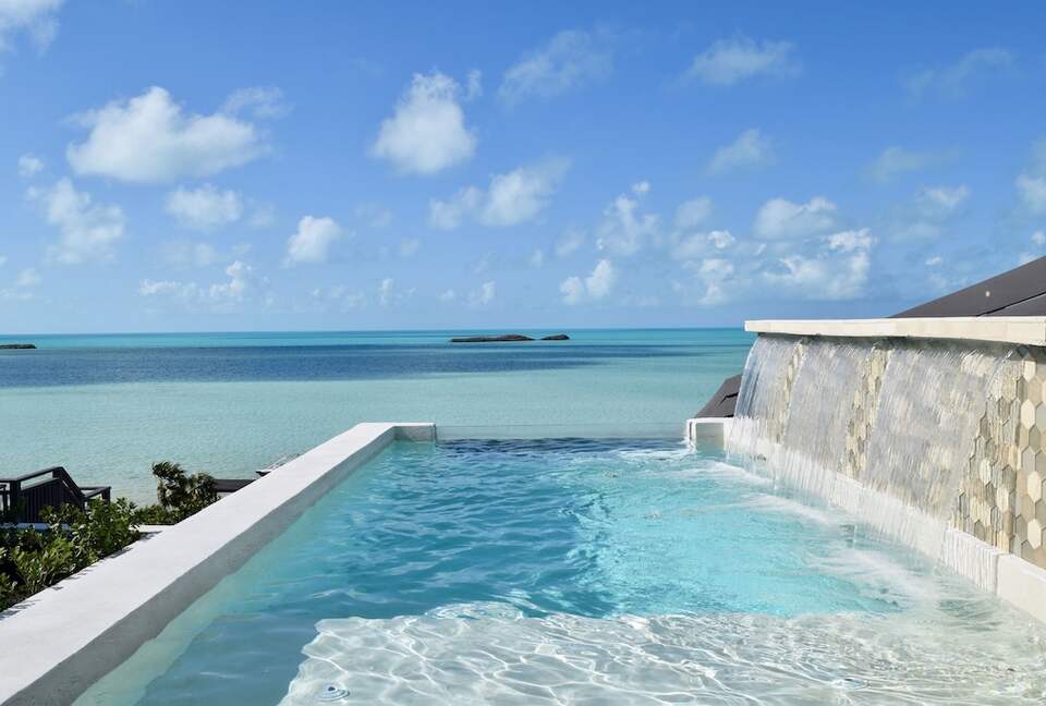 Modern Beachfront 2brdm/2bath | With pool & incredible view! - Providenciales, Turks and Caicos Islands