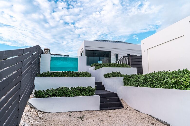 Modern Beachfront 2brdm/2bath | With pool & incredible view! - Providenciales, Turks and Caicos Islands