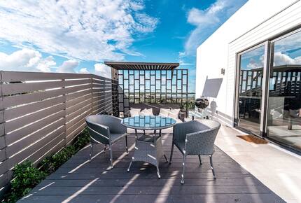 Modern Beachfront 2brdm/2bath | With pool & incredible view! - Providenciales, Turks and Caicos Islands