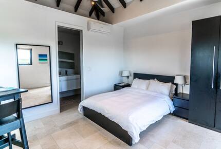 Modern Beachfront 2brdm/2bath | With pool & incredible view! - Providenciales, Turks and Caicos Islands