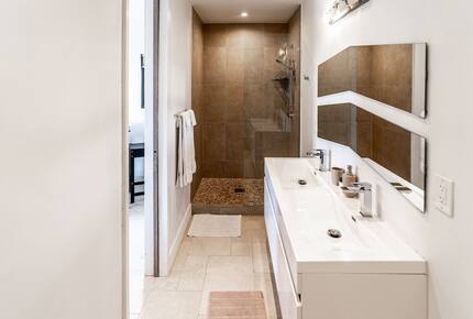 Modern Beachfront 2brdm/2bath | With pool & incredible view! - Providenciales, Turks and Caicos Islands