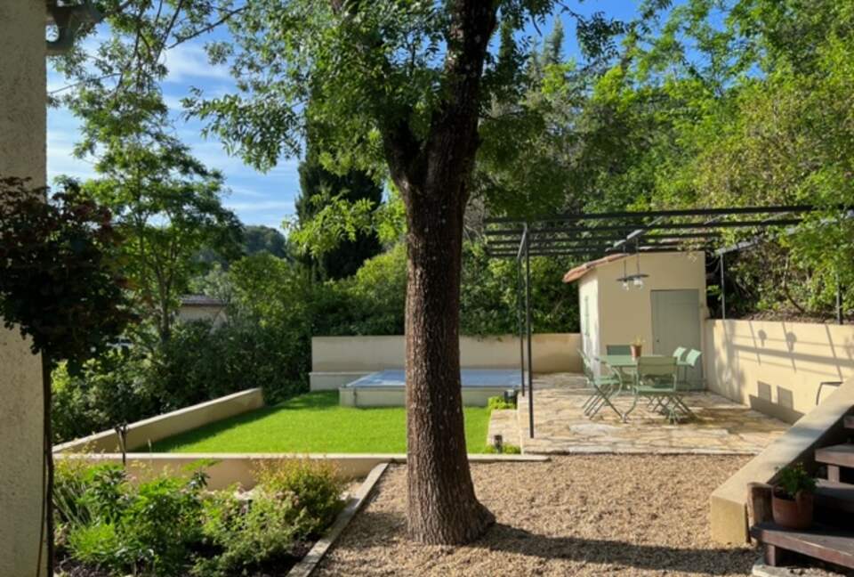 La Vigie French Countryside Cottage with a Pool - Apt, France