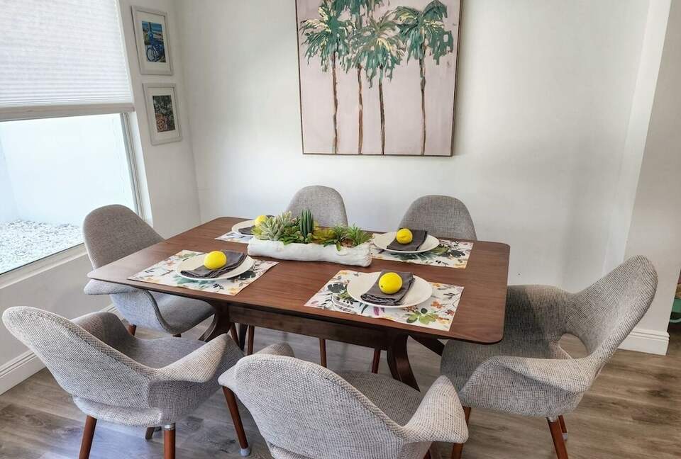 Sarasota Pool House - Heated Pool - EV Charger - Close to Beaches! - Sarasota, Florida