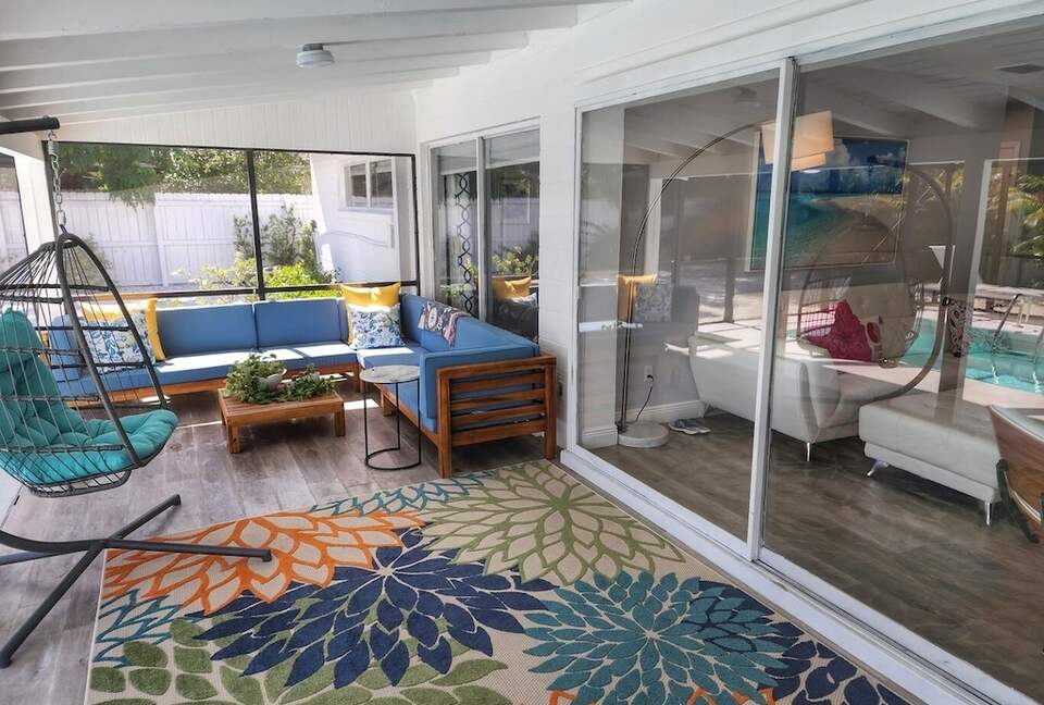 Sarasota Pool House - Heated Pool - EV Charger - Close to Beaches! - Sarasota, Florida