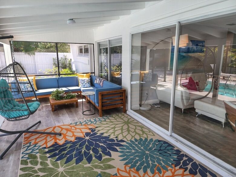 Sarasota Pool House - Heated Pool - EV Charger - Close to Beaches! - Sarasota, Florida