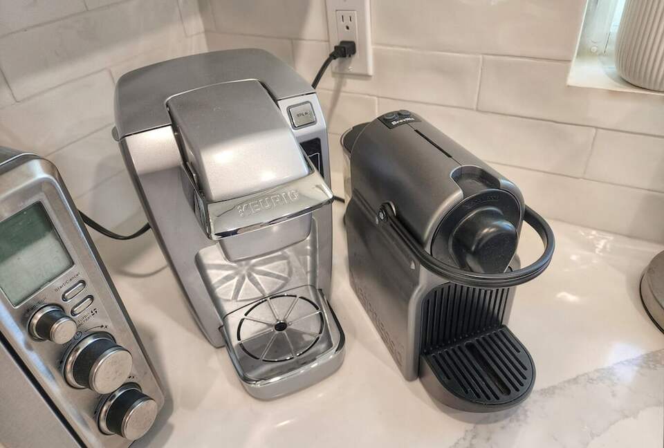 Sarasota Pool House - Heated Pool - EV Charger - Close to Beaches! - Sarasota, Florida