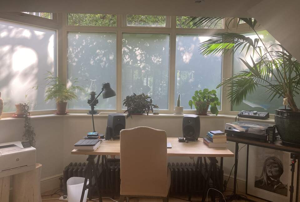 The Coach House | Holland Park - London, United Kingdom