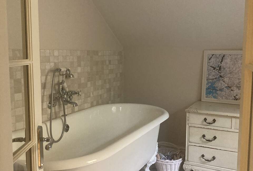 The Coach House | Holland Park - London, United Kingdom