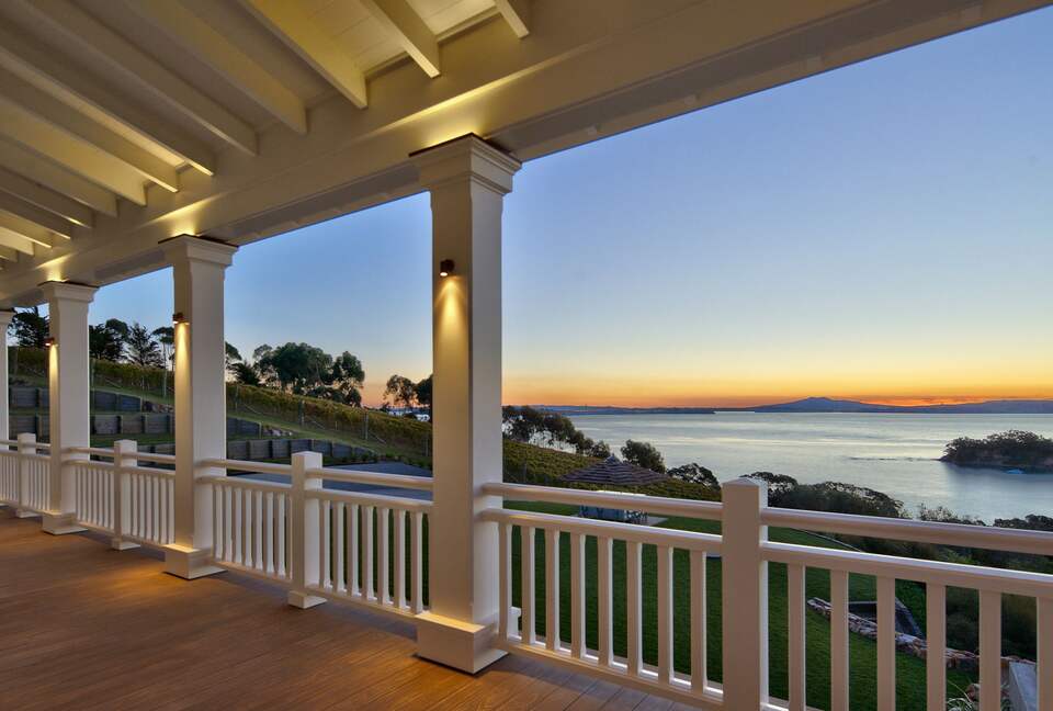 Te Rere Estate (R) - Waiheke Island, New Zealand