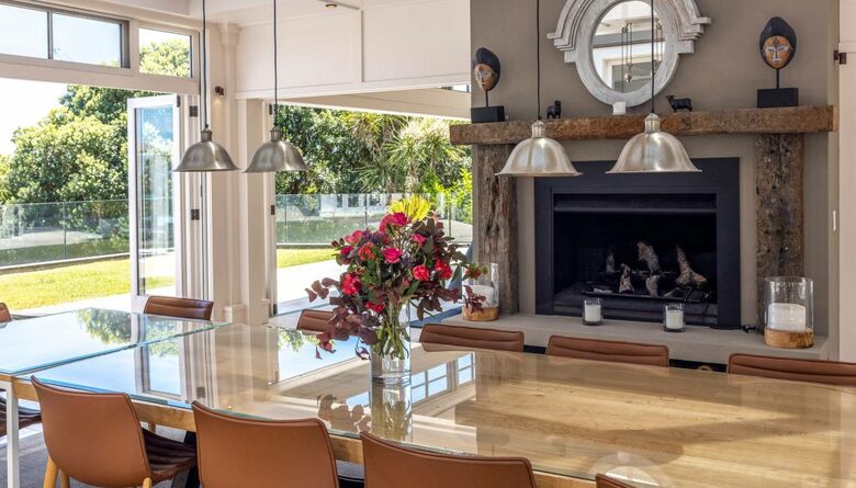 Te Rere Estate (R) - Waiheke Island, New Zealand