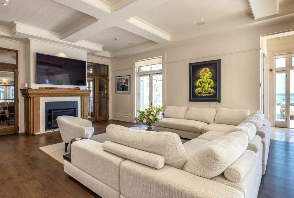 Te Rere Estate (R) - Waiheke Island, New Zealand