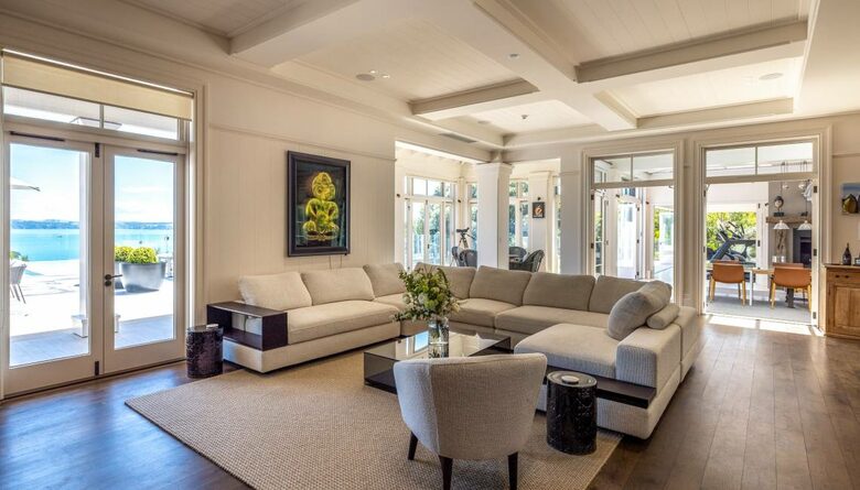 Te Rere Estate (R) - Waiheke Island, New Zealand