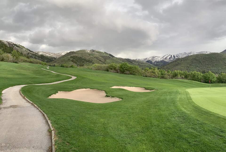 Wasatch mountain golf course 1 mile away