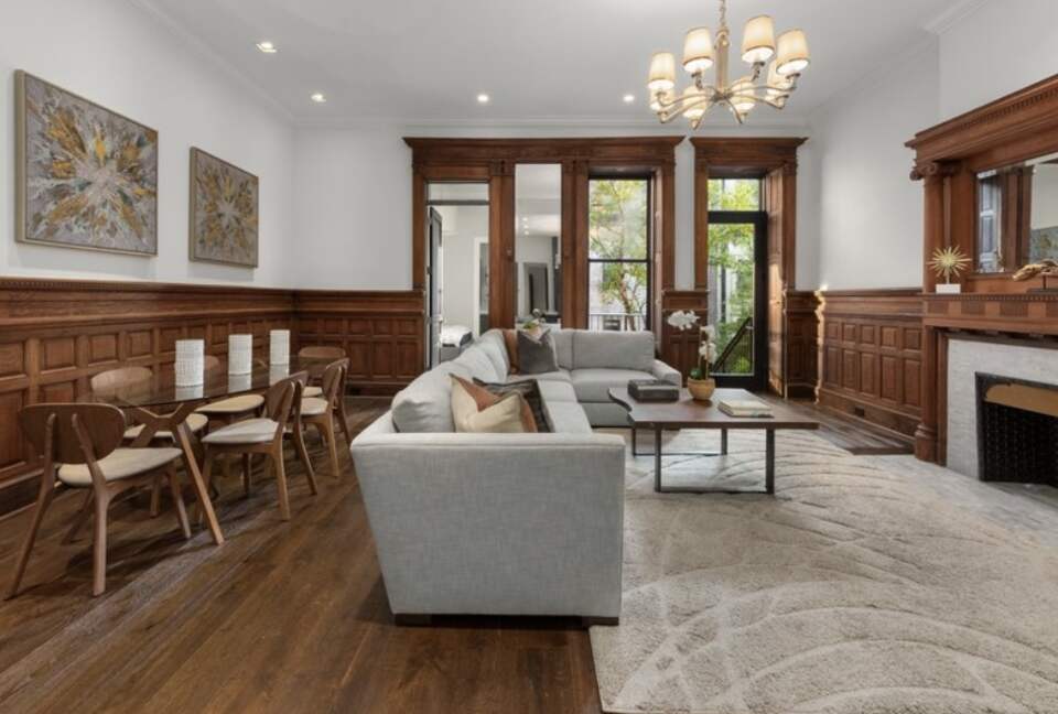 Upper West Side Stunner - 8 Bedrooms - New York City, New York