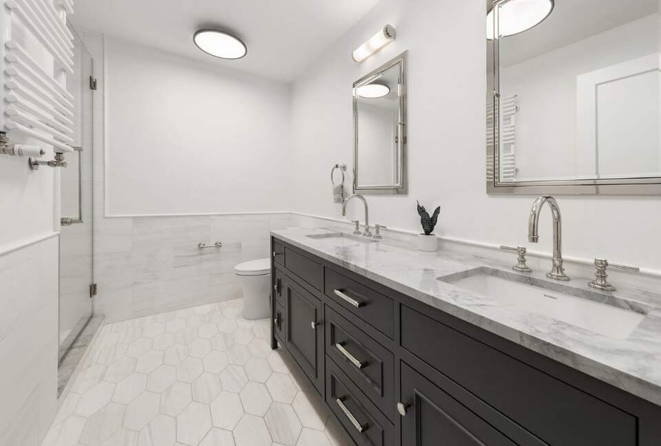 Upper West Side Stunner - 8 Bedrooms - New York City, New York