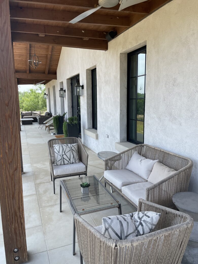 Ranch Road Hill Country Luxury Retreat on 300 Plus Private Acres! - Mason, Texas