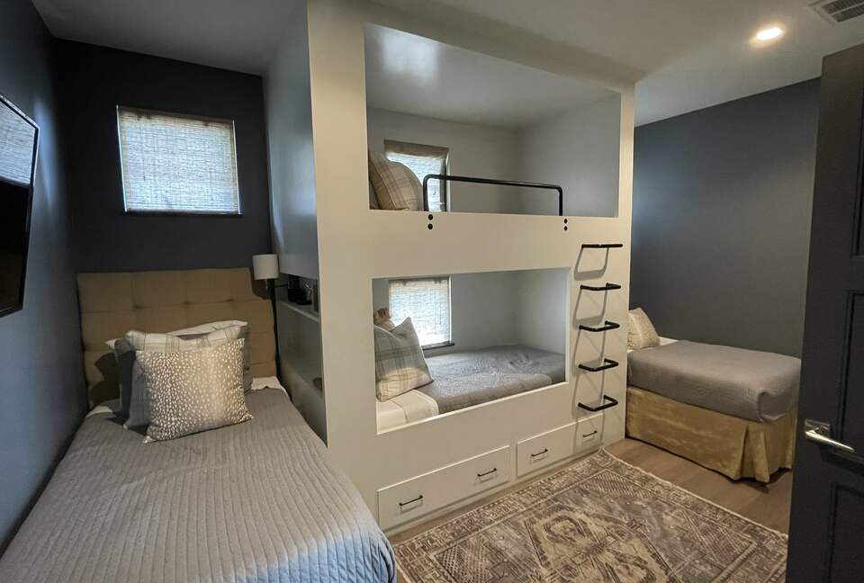 Ranch Road Hill Country Luxury Retreat on 300 Plus Private Acres! - Mason, Texas