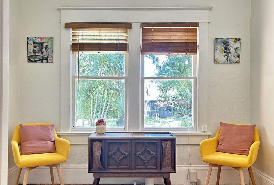 Craftsman Bungalow in Historic Kenwood - 3 Blocks to Central Ave! - St. Petersburg, Florida