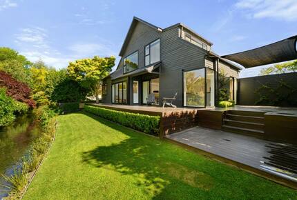 Fendalton Home - Christchurch, New Zealand