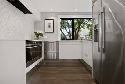 Fendalton Home - Christchurch, New Zealand